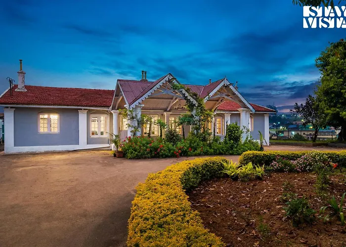 Stayvista At The Alcove With Breakfast & Bbq Grill Ooty